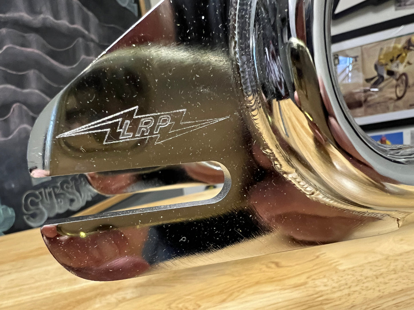 LRP 24 cruiser race frame — profile view