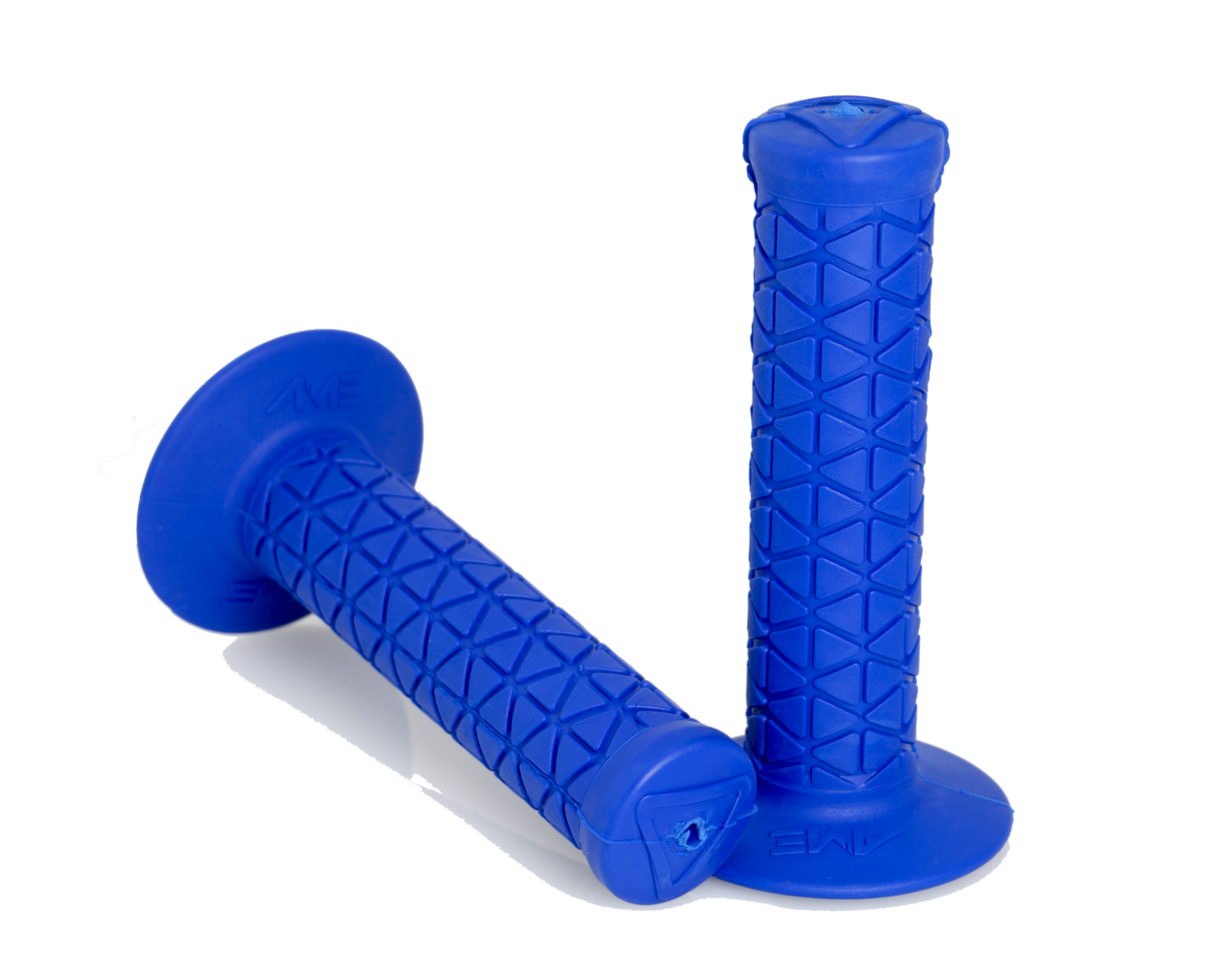 A'me Tri grips — grip texture detail